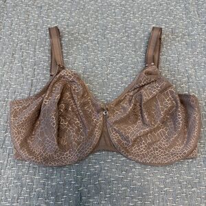 Chantelle Lace Bra in Tan/Brown
